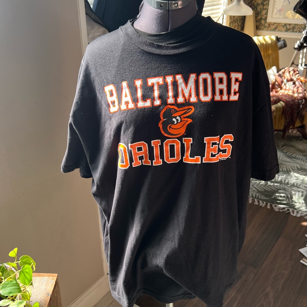Baltimore Orioles T-shirt by sports concept size XL